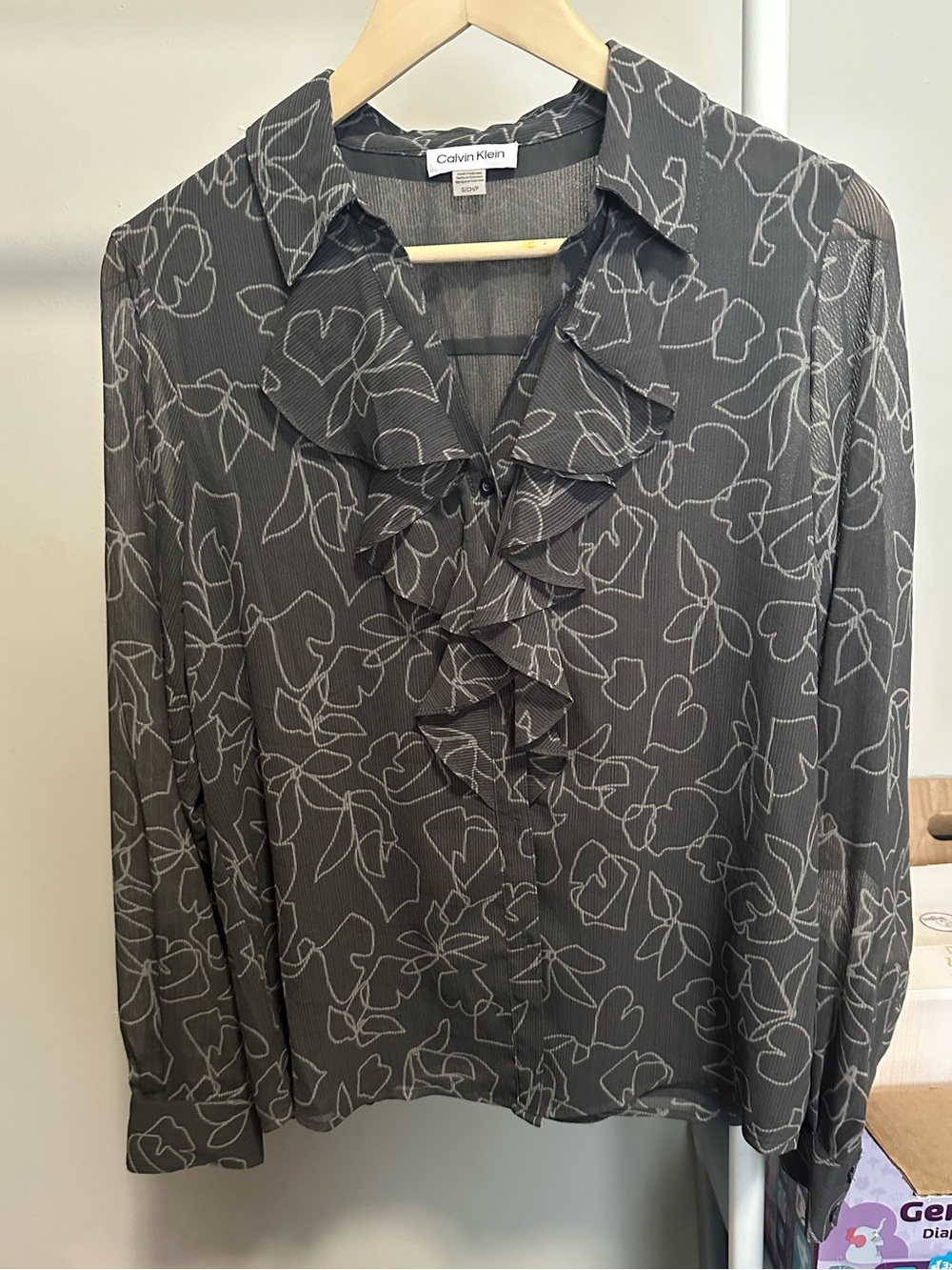 Calvin Klein Sheer Gray & White Floral Longsleeve Button down Blouse size small